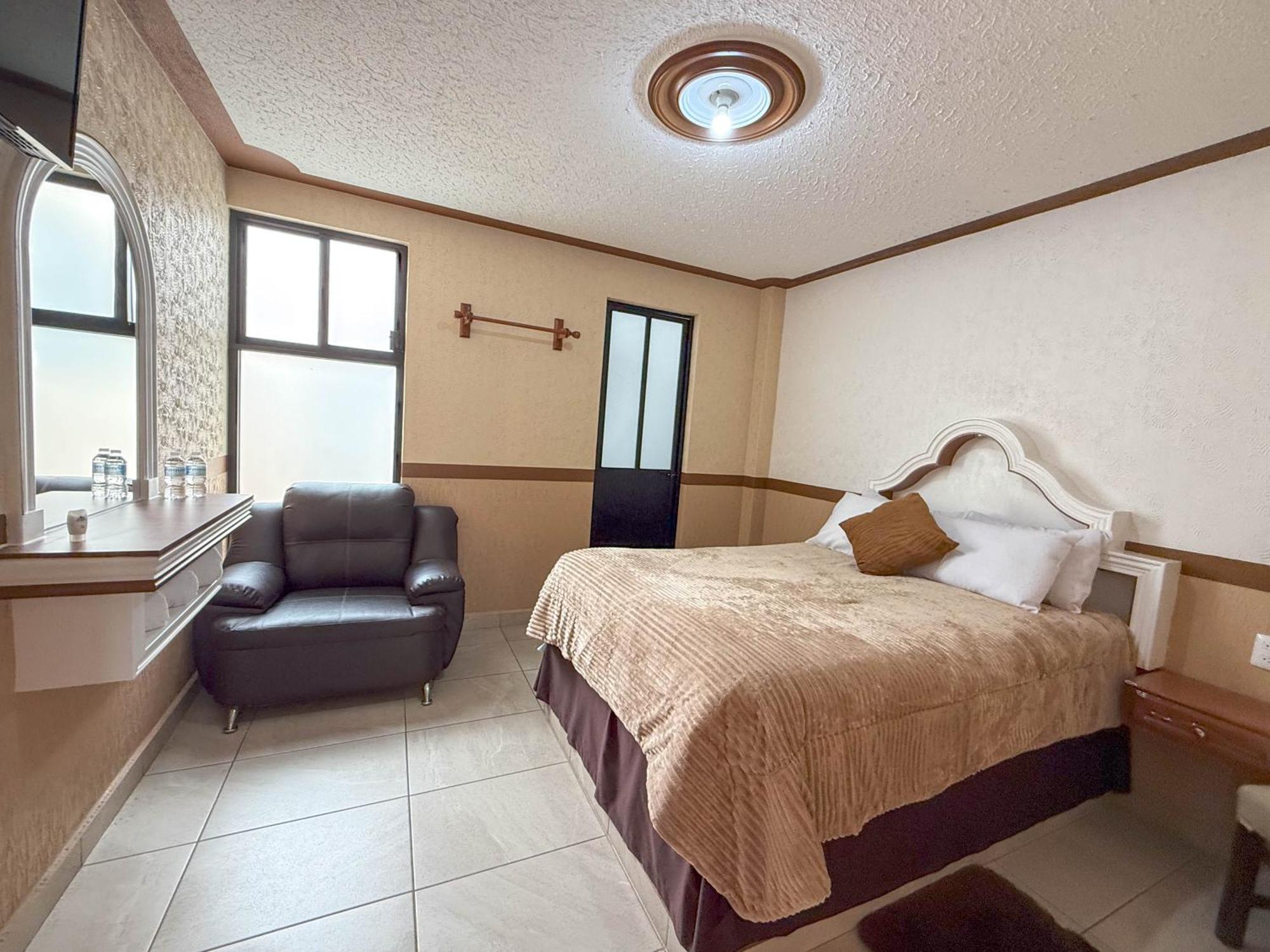 Hotel La Gloria チグナワパン エクステリア 写真